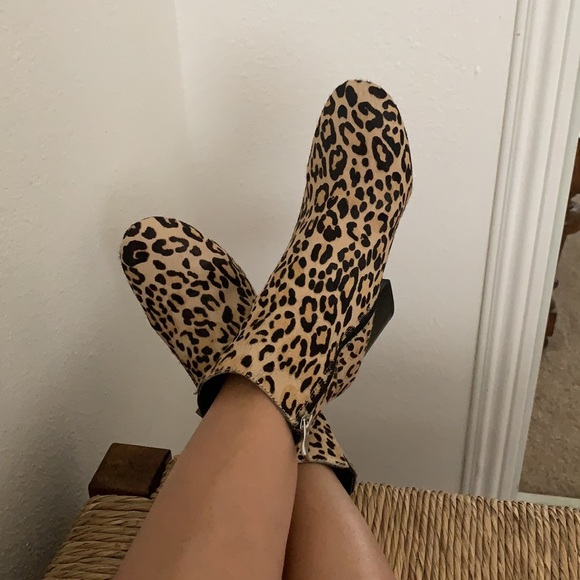 Halogen genuine fur calf hair animal print boots - Picture 11 of 13